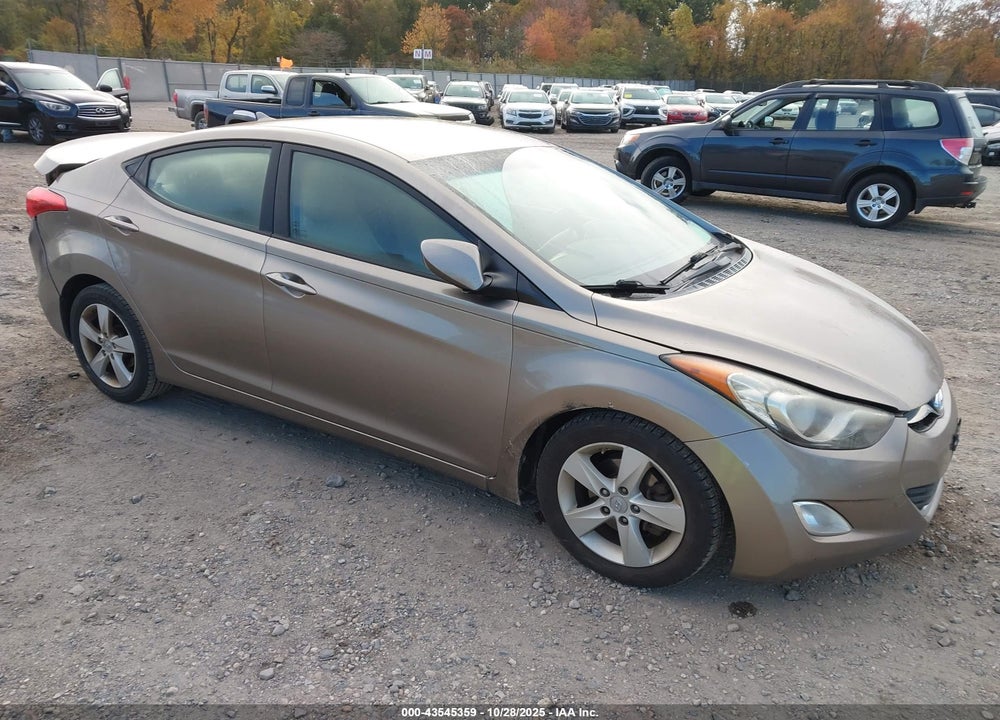 2013 HYUNDAI ELANTRA GLS VIN: 5NPDH4AE8DH293201
