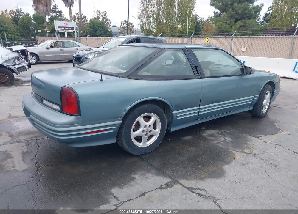 1995 OLDSMOBILE CUTLASS SUPREME VIN: 1G3WH12M1SD353867