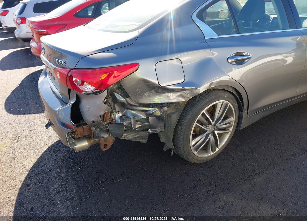 2015 INFINITI Q50 VIN: JN1BV7AR2FM400002