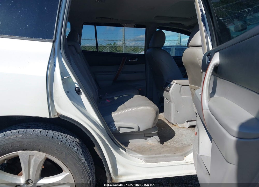 2008 TOYOTA HIGHLANDER LIMITED VIN: JTEDS42A682016854