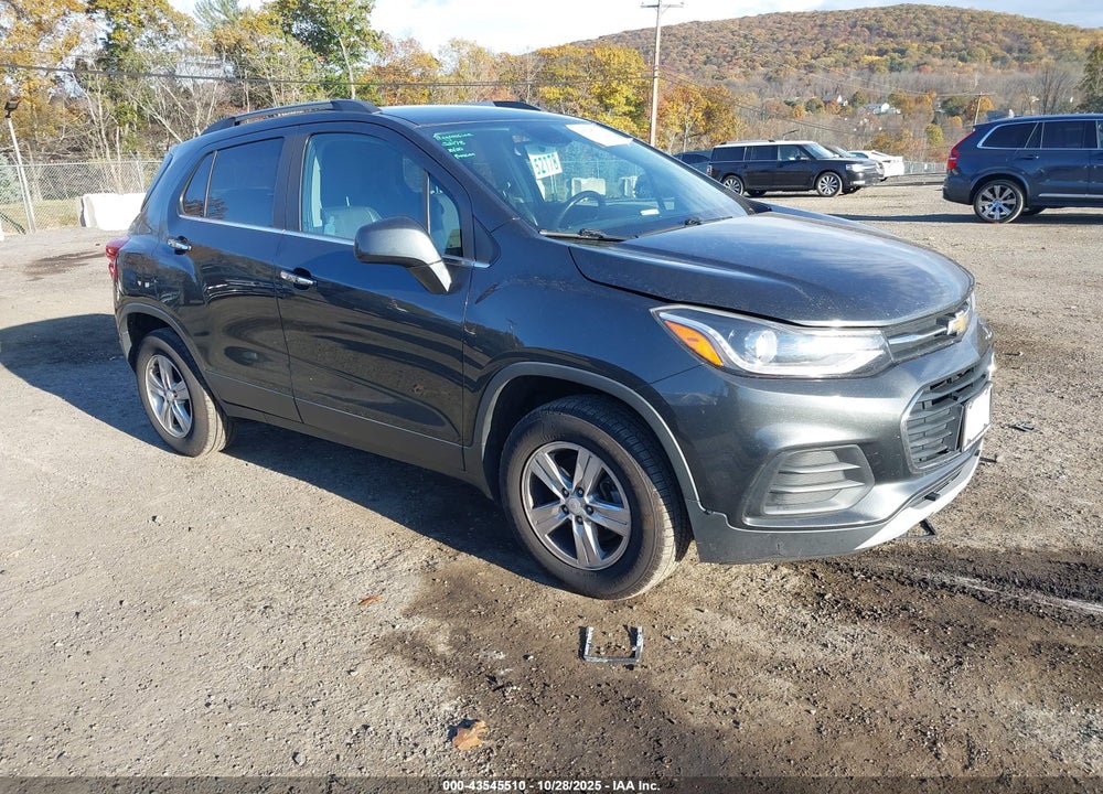 2018 CHEVROLET TRAX LT VIN: 3GNCJPSB3JL325383
