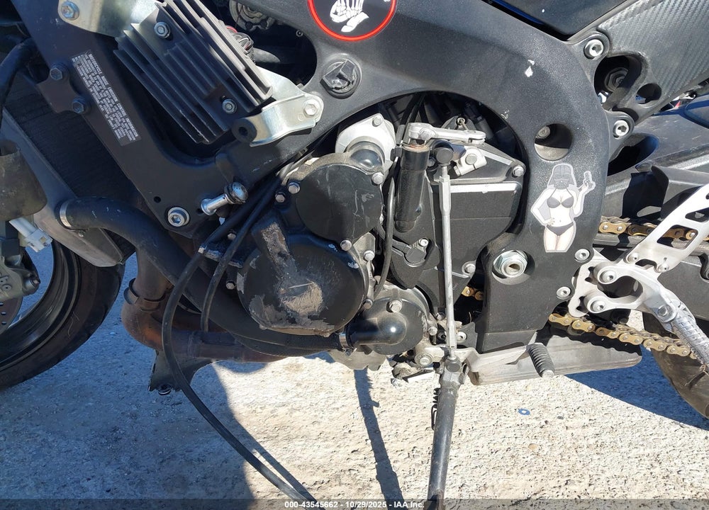 2014 SUZUKI GSX-R750 VIN: JS1GR7MA2E2100624