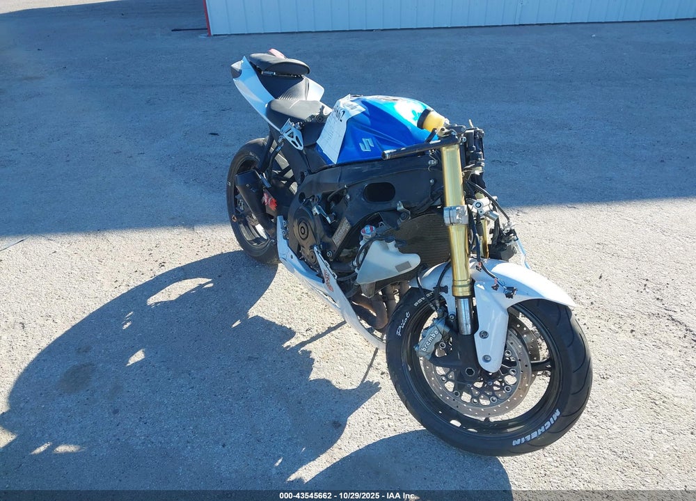 2014 SUZUKI GSX-R750 VIN: JS1GR7MA2E2100624