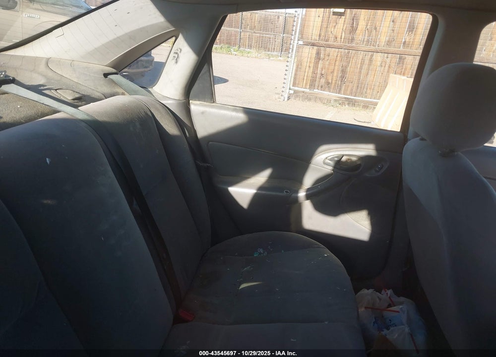 2002 FORD FOCUS SE VIN: 1FAHP34332W129814