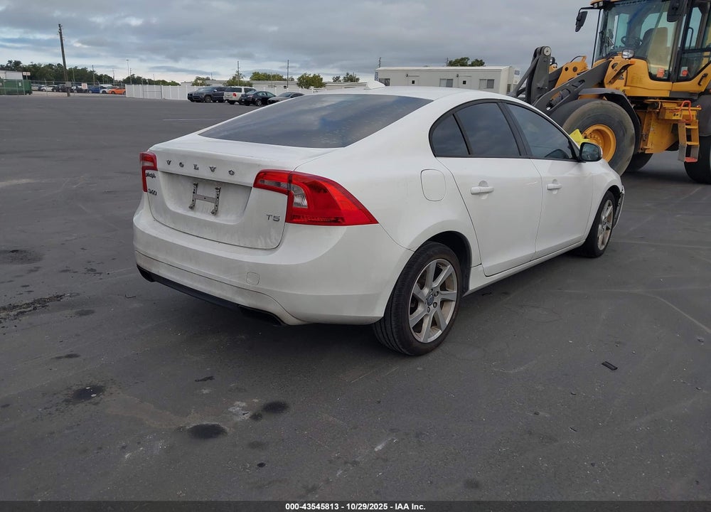 2014 VOLVO S60 T5 VIN: YV1612FS0E2296834