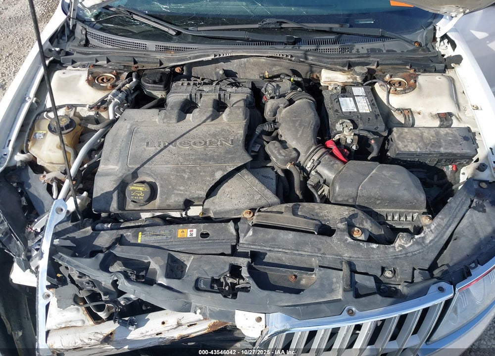 2011 LINCOLN MKZ VIN: 3LNHL2GC4BR754782