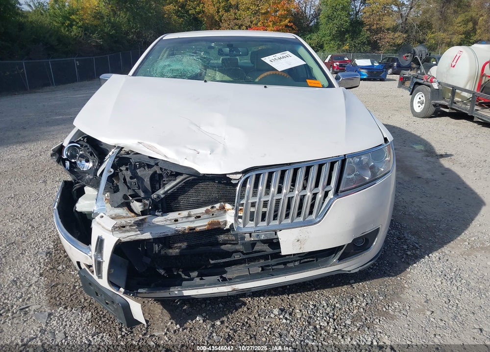 2011 LINCOLN MKZ VIN: 3LNHL2GC4BR754782