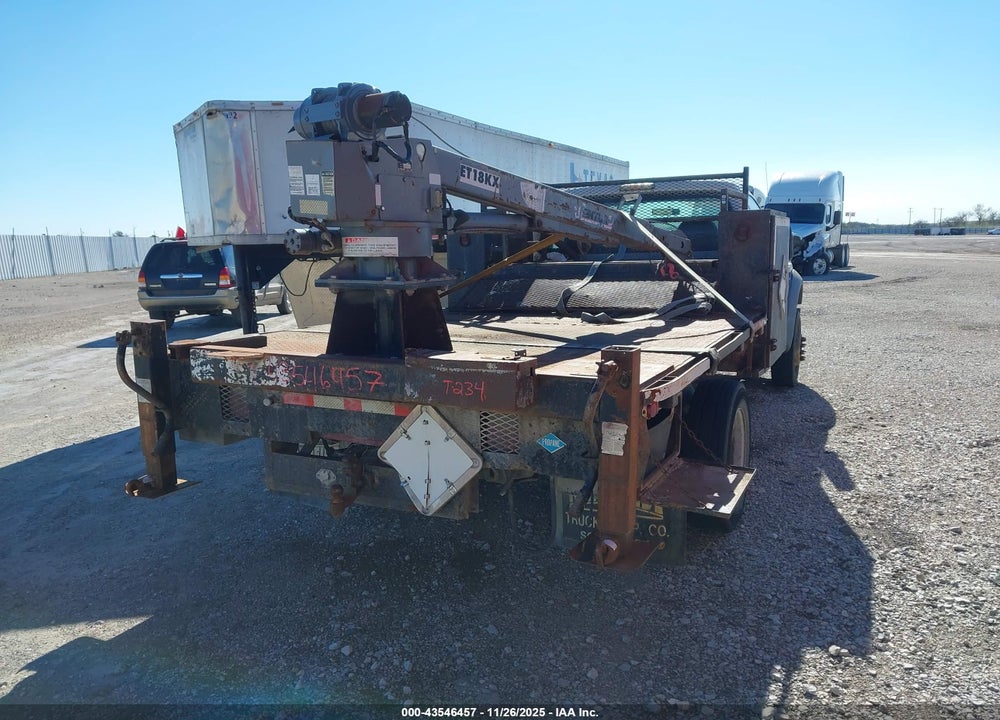 2010 FORD F-550 CHASSIS XL/XLT VIN: 1FDAF5HY8AEB05766