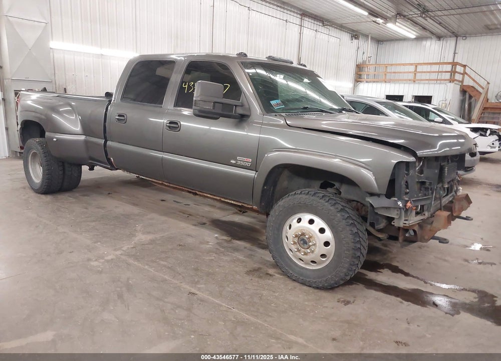 2001 CHEVROLET SILVERADO 3500 LT VIN: 1GCJK33131F189861