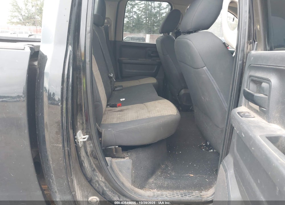 2012 RAM 1500 ST VIN: 1C6RD6FP7CS232212