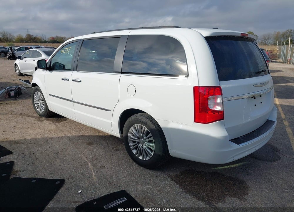 2016 CHRYSLER TOWN & COUNTRY TOURING-L ANNIVERSARY EDITION VIN: 2C4RC1CG6GR120883