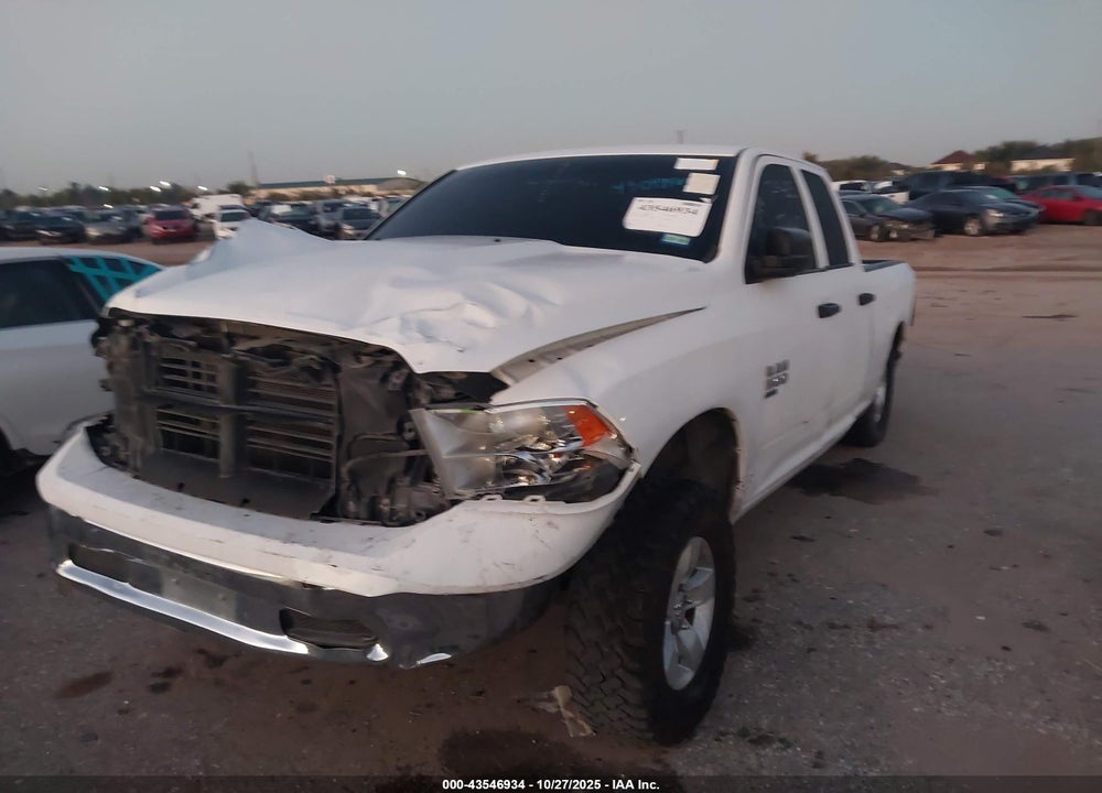 2019 RAM 1500 CLASSIC TRADESMAN 4X2 6'4 BOX VIN: 1C6RR6FG7KS630276