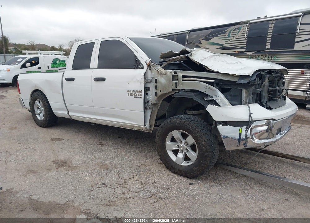 2019 RAM 1500 CLASSIC TRADESMAN 4X2 6'4 BOX VIN: 1C6RR6FG7KS630276