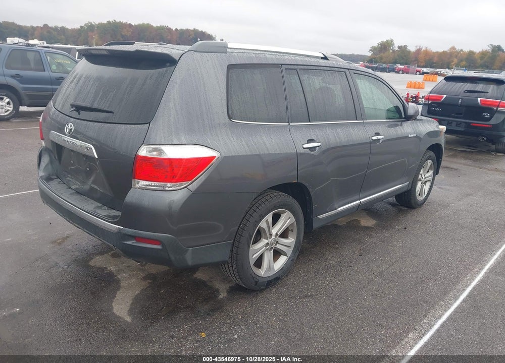 2013 TOYOTA HIGHLANDER LIMITED V6 VIN: 5TDYK3EH9DS133355