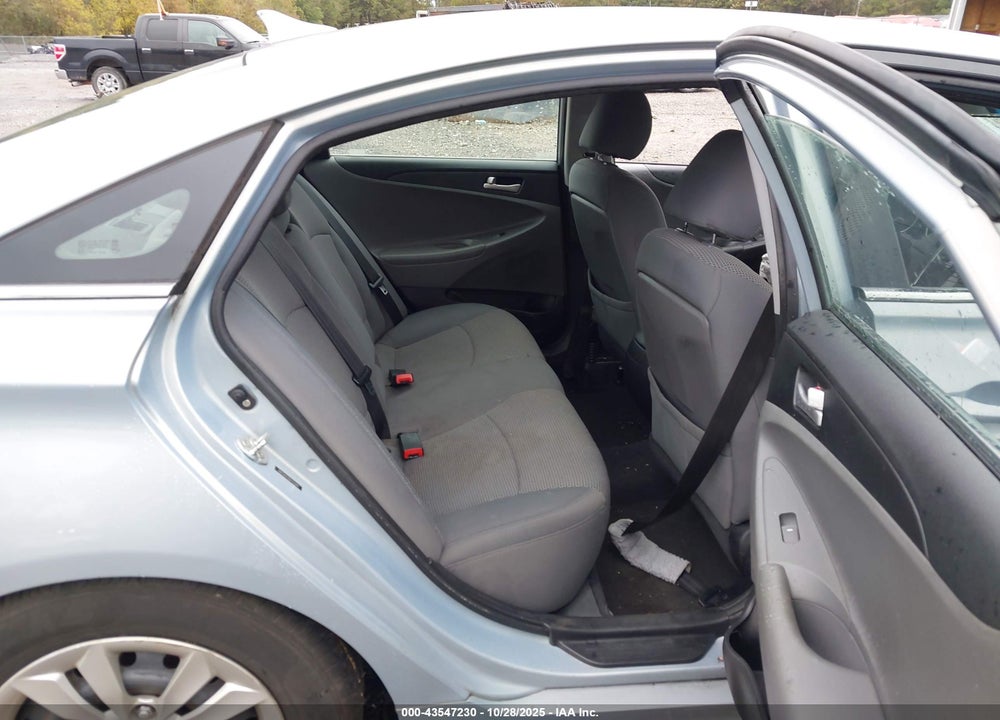 2011 HYUNDAI SONATA GLS VIN: 5NPEB4AC6BH253460