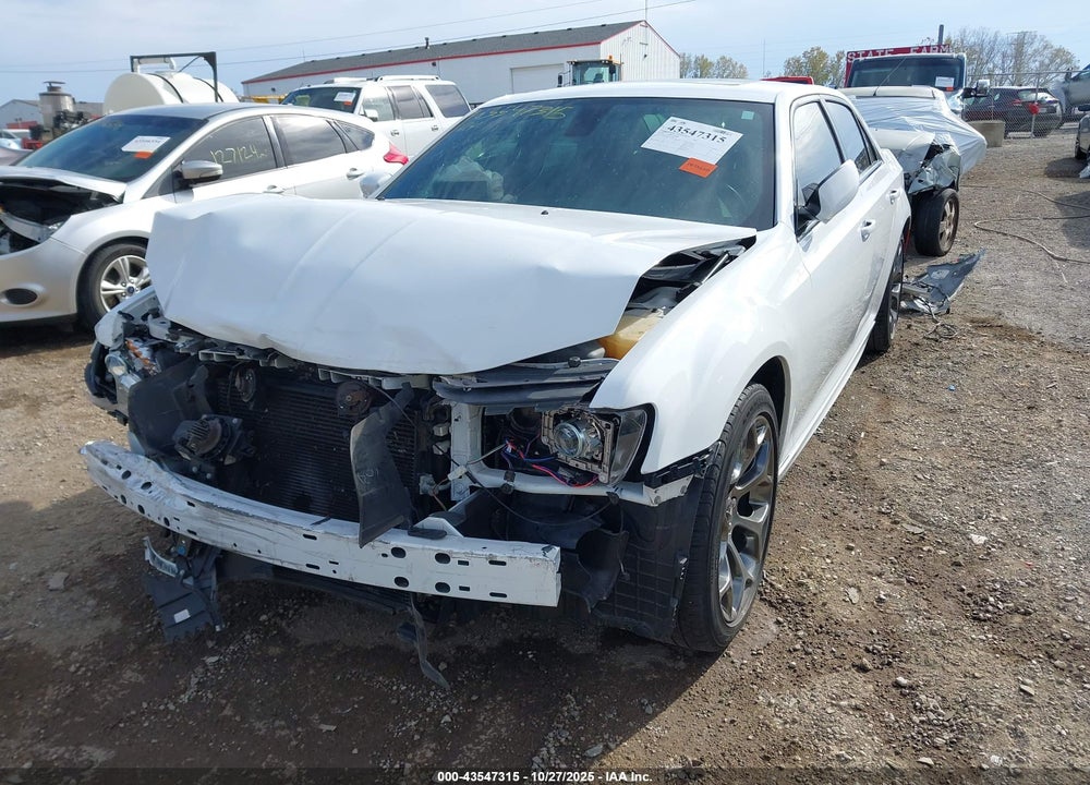 2018 CHRYSLER 300 300S VIN: 2C3CCABG8JH201876
