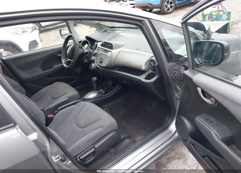 2009 HONDA FIT VIN: JHMGE88299S055034