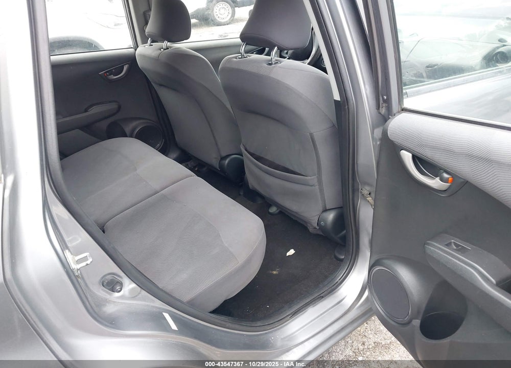 2009 HONDA FIT VIN: JHMGE88299S055034