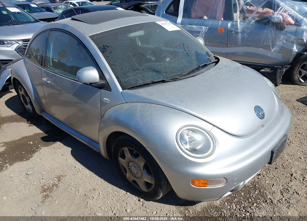2000 VOLKSWAGEN NEW BEETLE GLX VIN: 3VWDD21C5YM478415