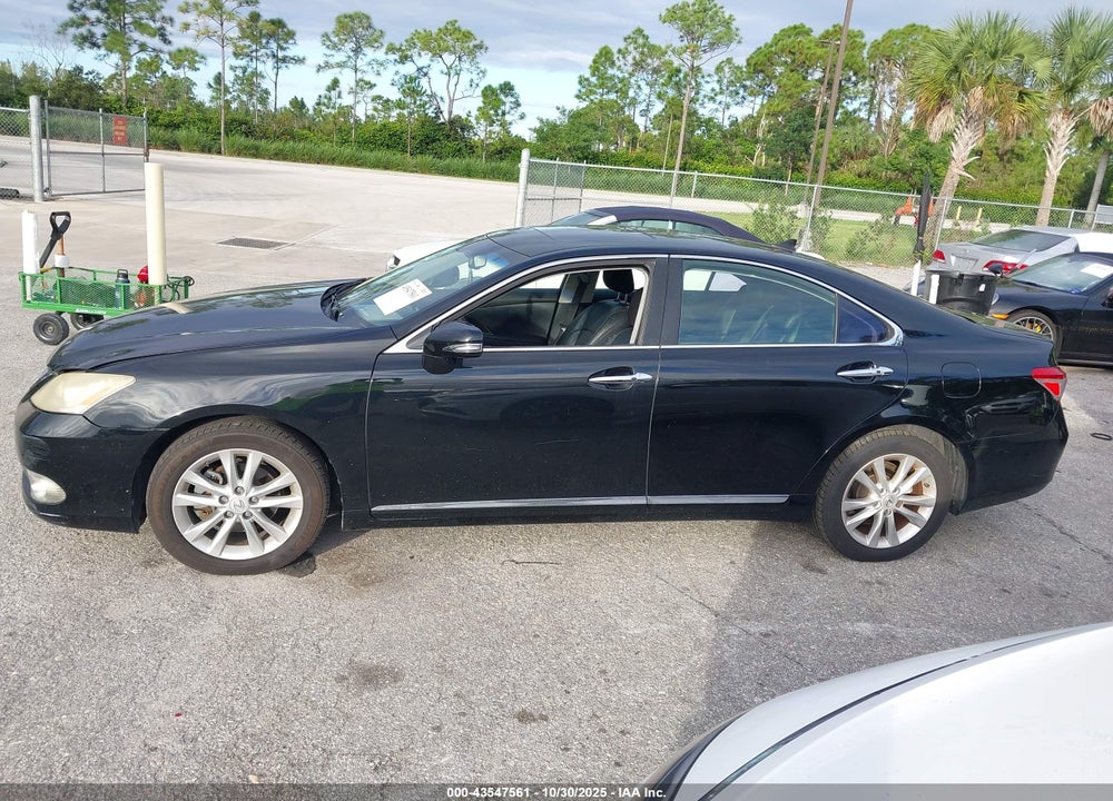 2011 LEXUS ES 350 VIN: JTHBK1EG1B2450213