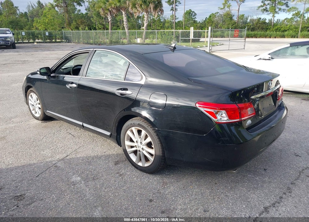 2011 LEXUS ES 350 VIN: JTHBK1EG1B2450213