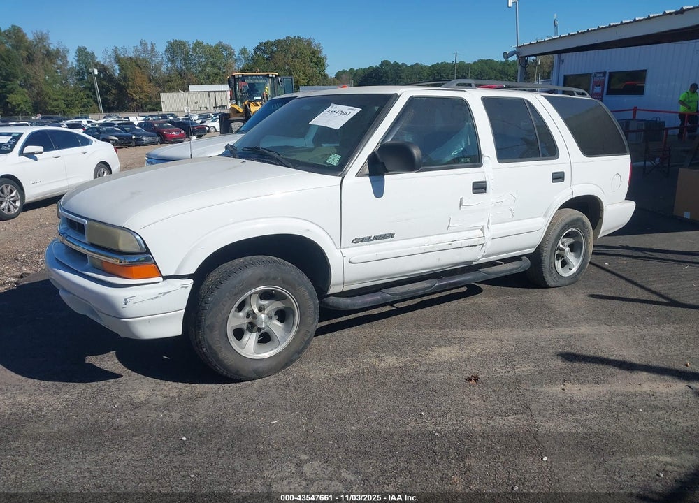 2002 CHEVROLET BLAZER LS VIN: 1GNCS13WX2K101199