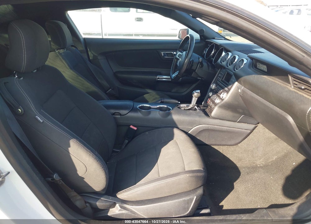 2016 FORD MUSTANG V6 VIN: 1FA6P8AM6G5209350