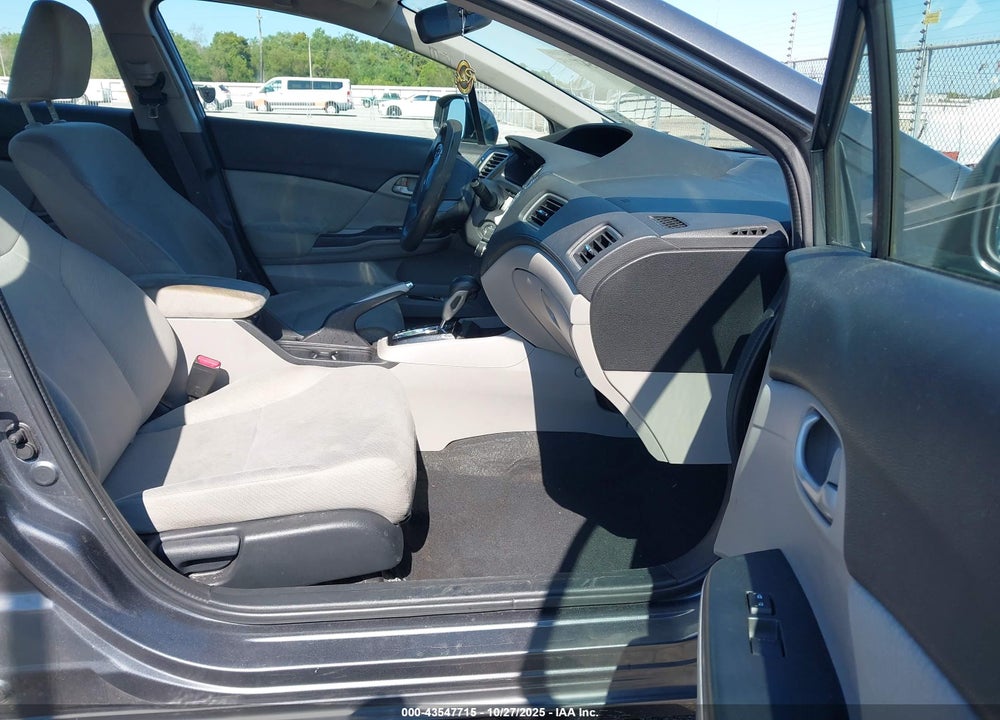 2013 HONDA CIVIC VIN: 19XFB2F52DE015177
