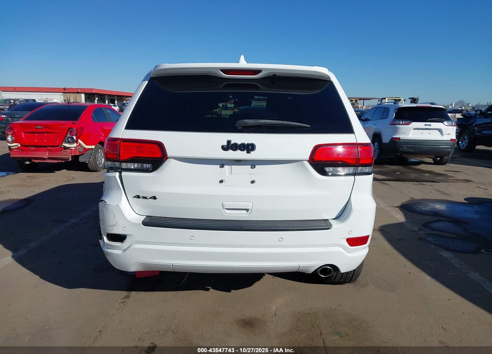 2018 JEEP GRAND CHEROKEE ALTITUDE 4X4 VIN: 1C4RJFAG0JC266895