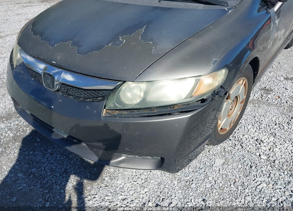2010 HONDA CIVIC LX VIN: 2HGFA1F51AH547292