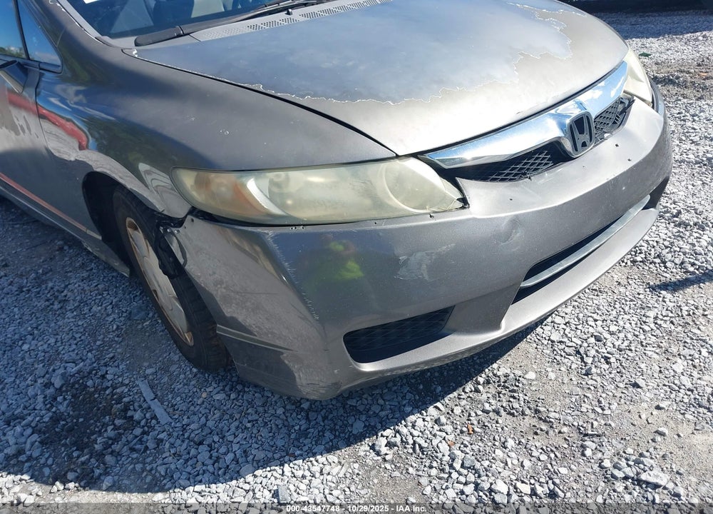 2010 HONDA CIVIC LX VIN: 2HGFA1F51AH547292