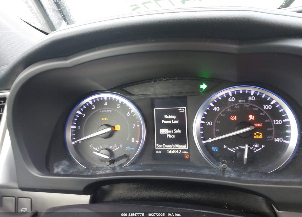 2019 TOYOTA HIGHLANDER XLE VIN: 5TDJZRFH9KS988911