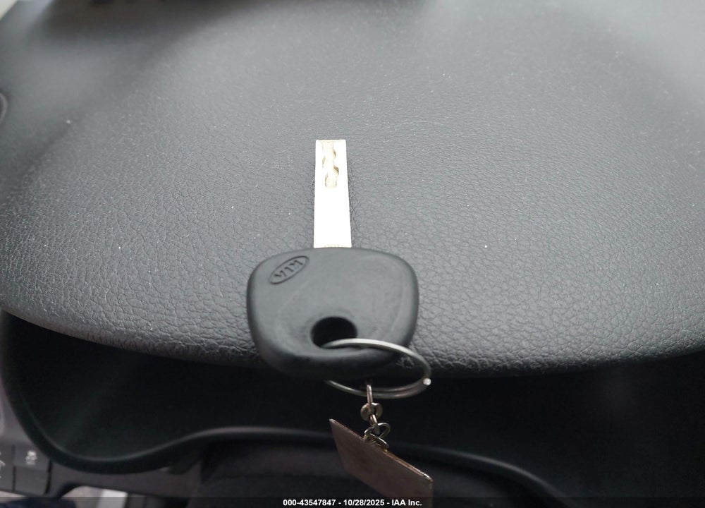 2018 KIA RIO LX VIN: 3KPA24AB7JE046312