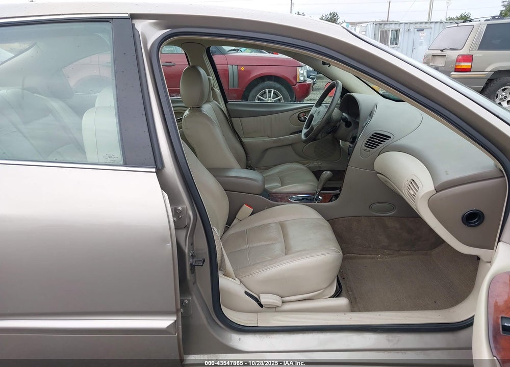 2001 OLDSMOBILE AURORA 3.5 VIN: 1G3GR62H014103245