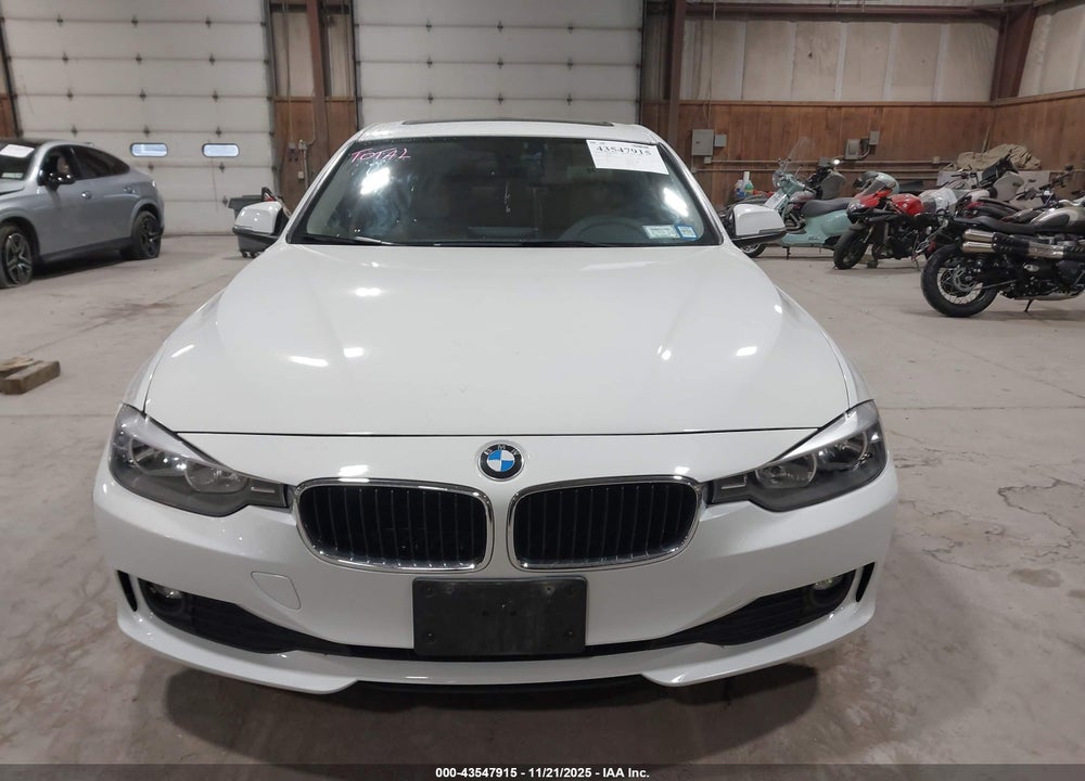 2015 BMW 320I XDRIVE VIN: WBA3C3C58FK202530