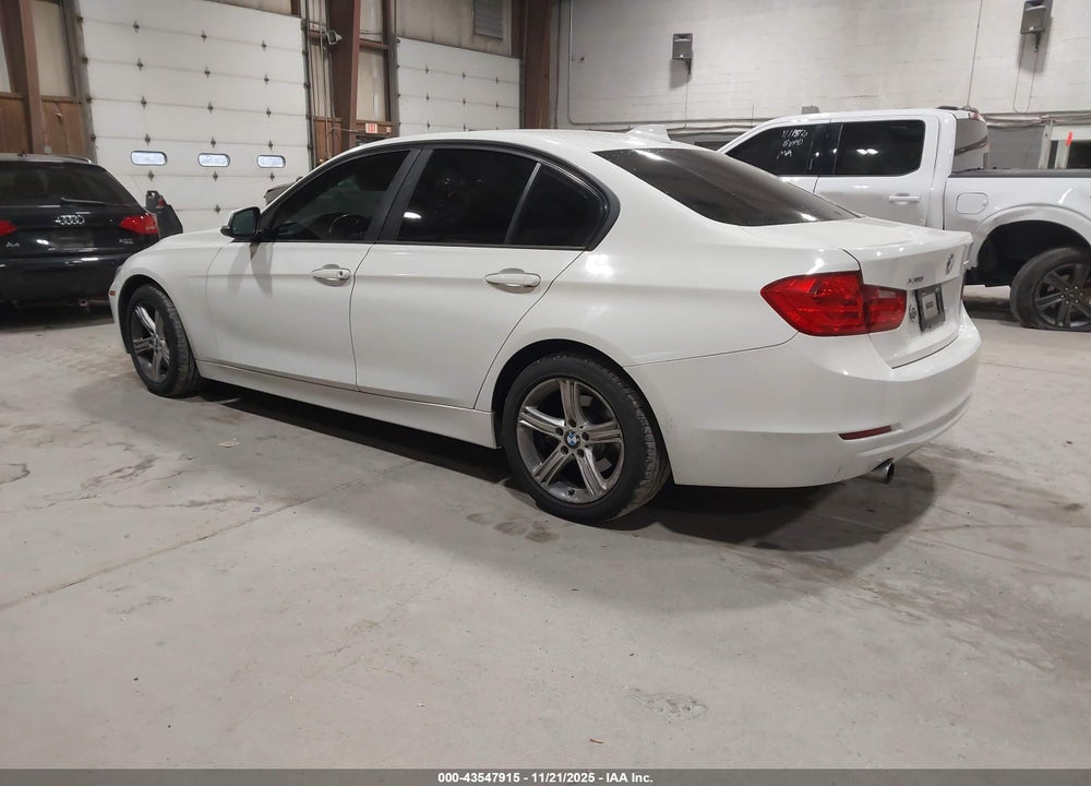 2015 BMW 320I XDRIVE VIN: WBA3C3C58FK202530