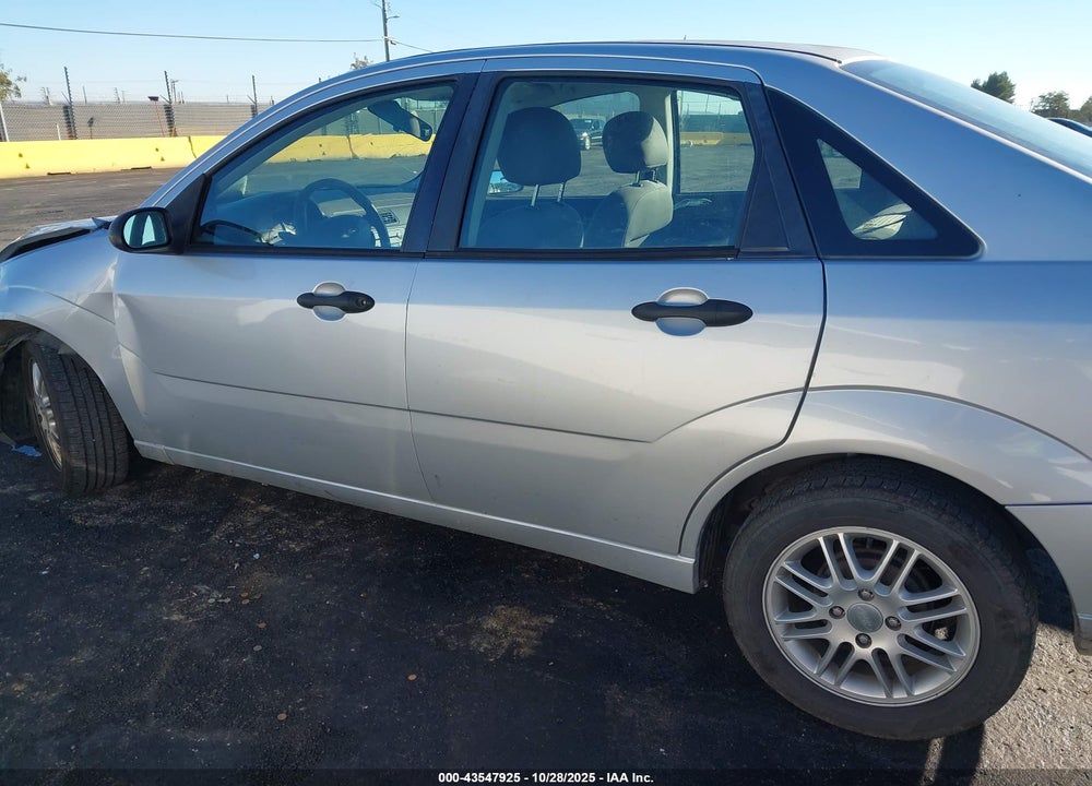 2006 FORD FOCUS ZX4 VIN: 1FAFP34N86W123909