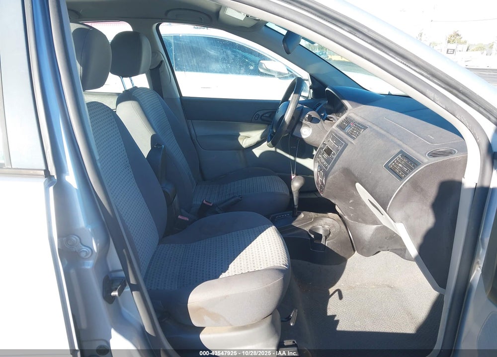 2006 FORD FOCUS ZX4 VIN: 1FAFP34N86W123909