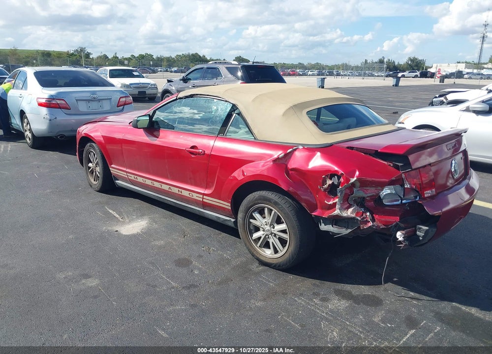 2005 FORD MUSTANG VIN: 1ZVFT84N155250702