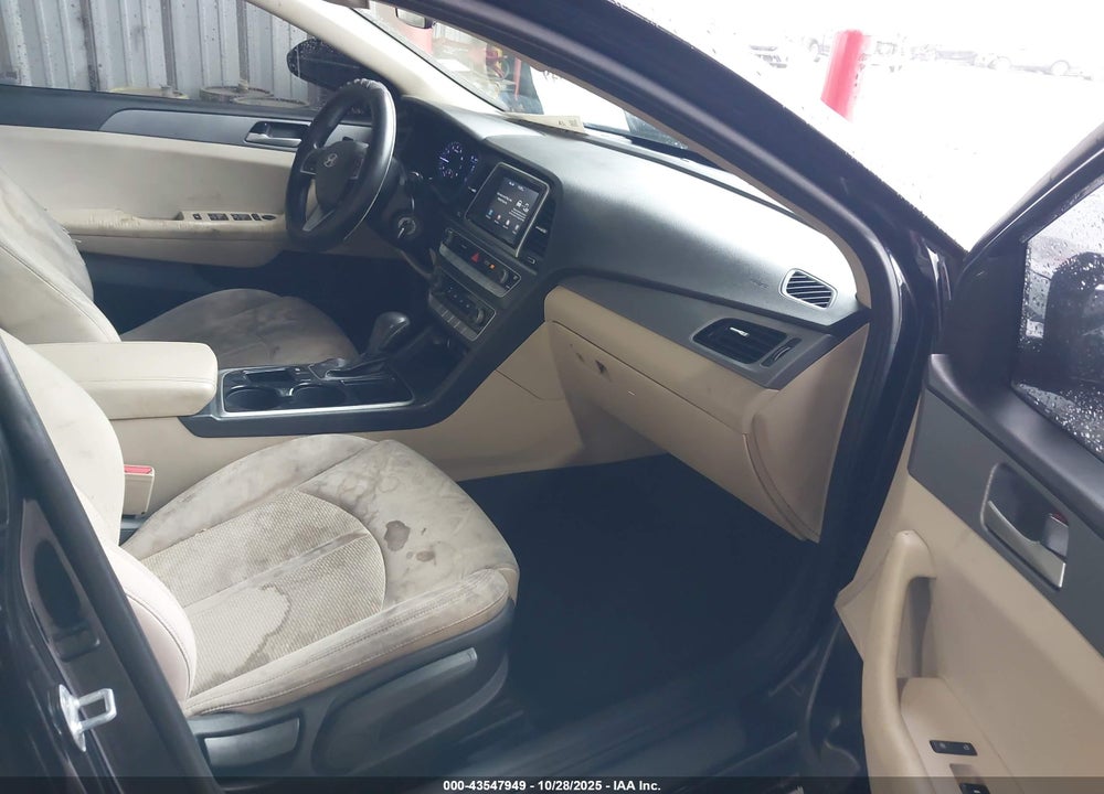 2019 HYUNDAI SONATA SE VIN: 5NPE24AF7KH819524
