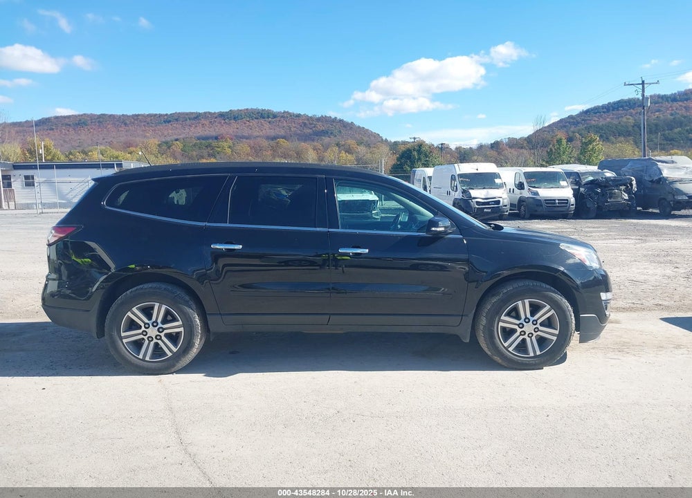2017 CHEVROLET TRAVERSE VIN: 1GNKVGKD3HJ272798
