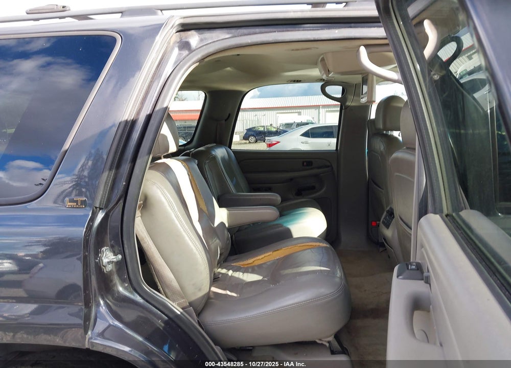 2006 CHEVROLET TAHOE LT VIN: 1GNEK13T26J110182