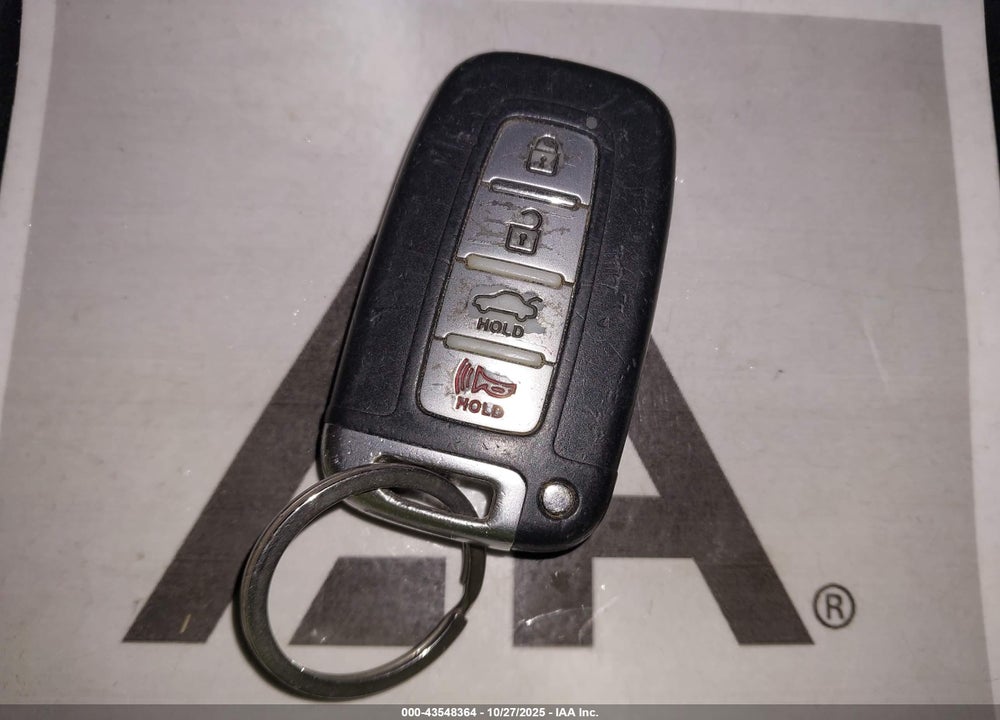 2014 HYUNDAI SONATA HYBRID LIMITED VIN: KMHEC4A45EA104552