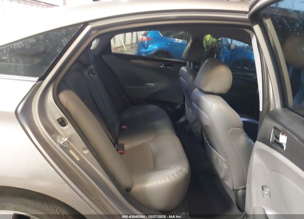 2014 HYUNDAI SONATA HYBRID LIMITED VIN: KMHEC4A45EA104552