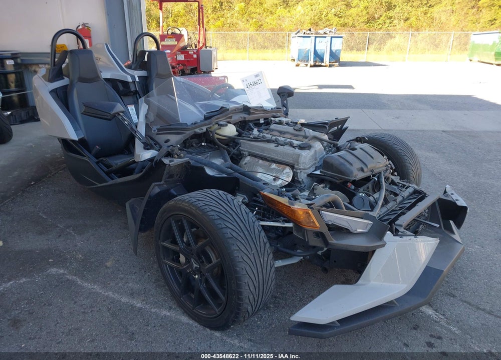 2022 POLARIS SLINGSHOT VIN: 57XAATHD3N8150873
