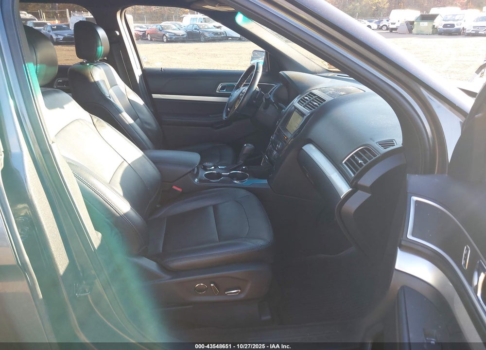 2017 FORD EXPLORER VIN: 1FM5K8D8XHGA45590