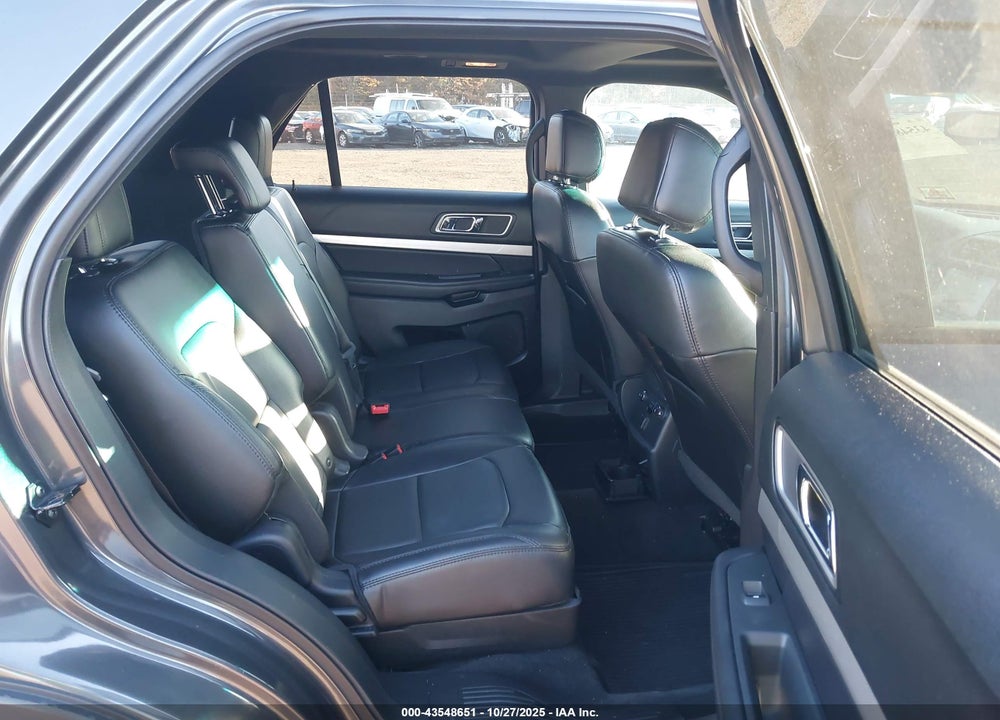 2017 FORD EXPLORER VIN: 1FM5K8D8XHGA45590