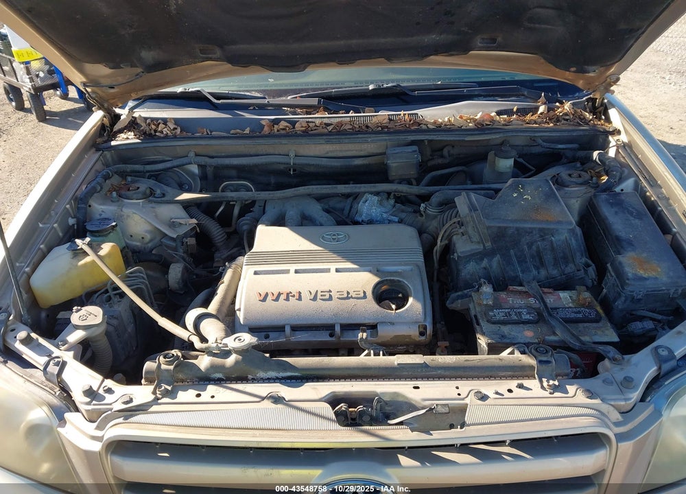 2004 TOYOTA HIGHLANDER V6 VIN: JTEGP21A440018239