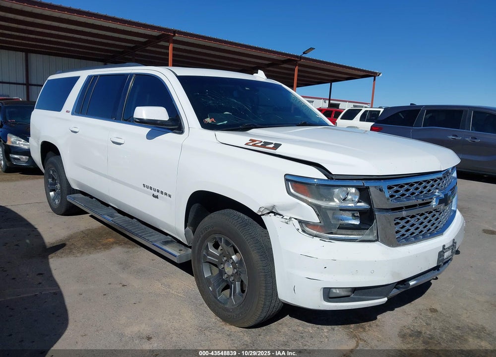 2015 CHEVROLET SUBURBAN 1500 LT VIN: 1GNSKJKC0FR725044