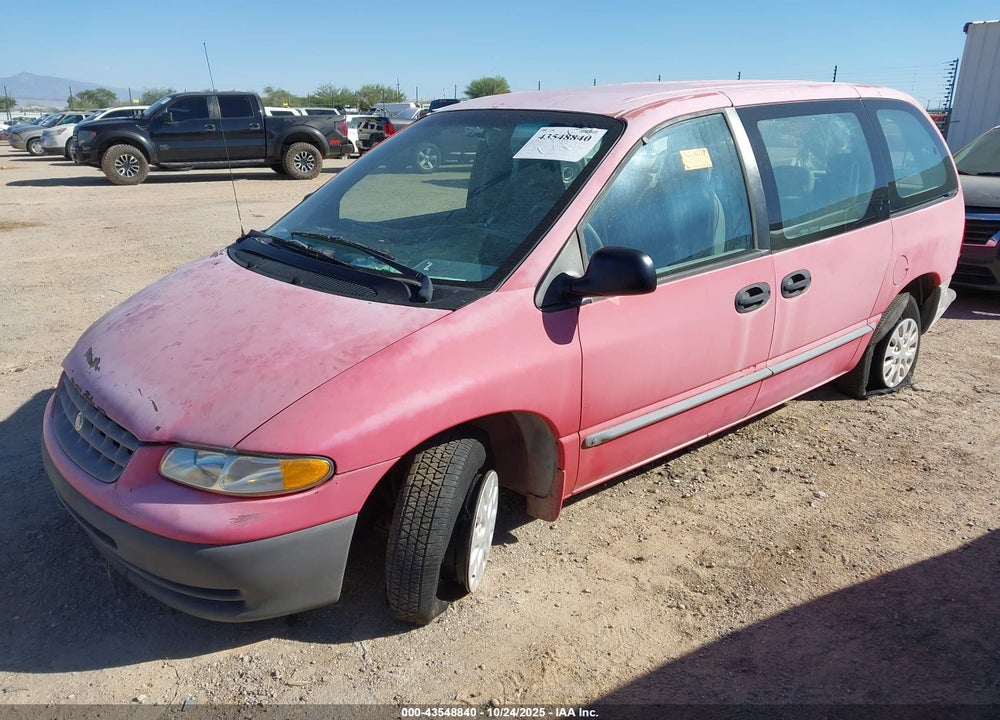 2000 CHRYSLER VOYAGER VIN: 2C4FJ25BXYR881370